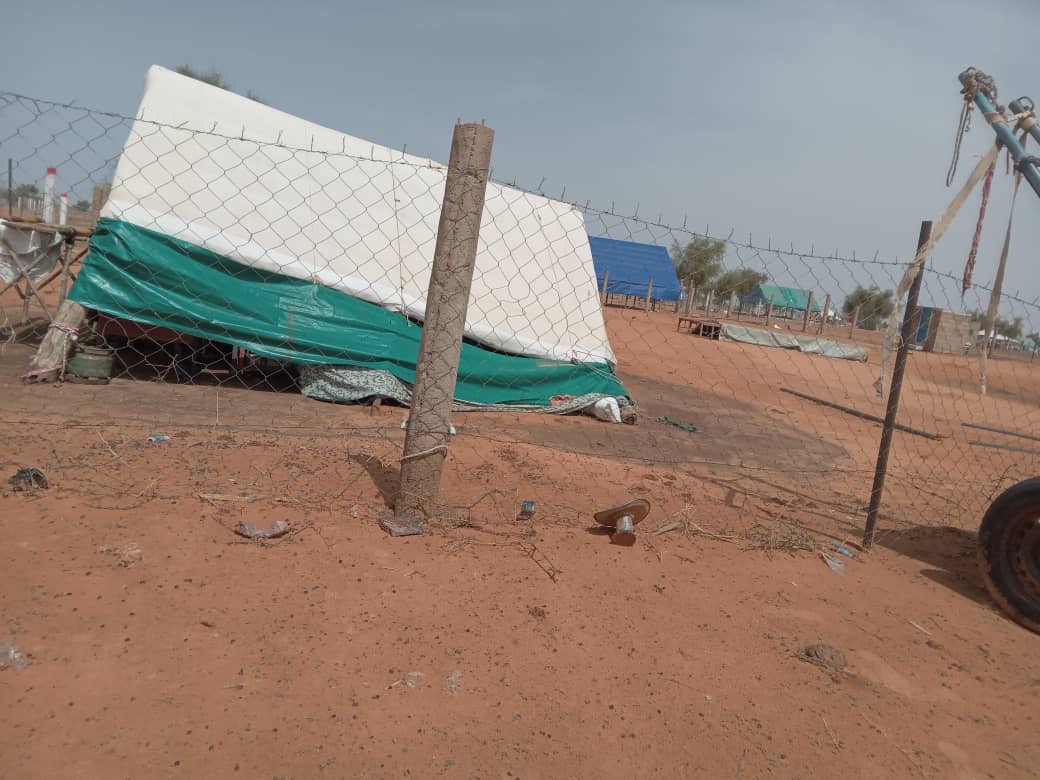 سقوط عشرات الأعرشة في قرى بضواحي كيفه جراء عاصفة الأمس