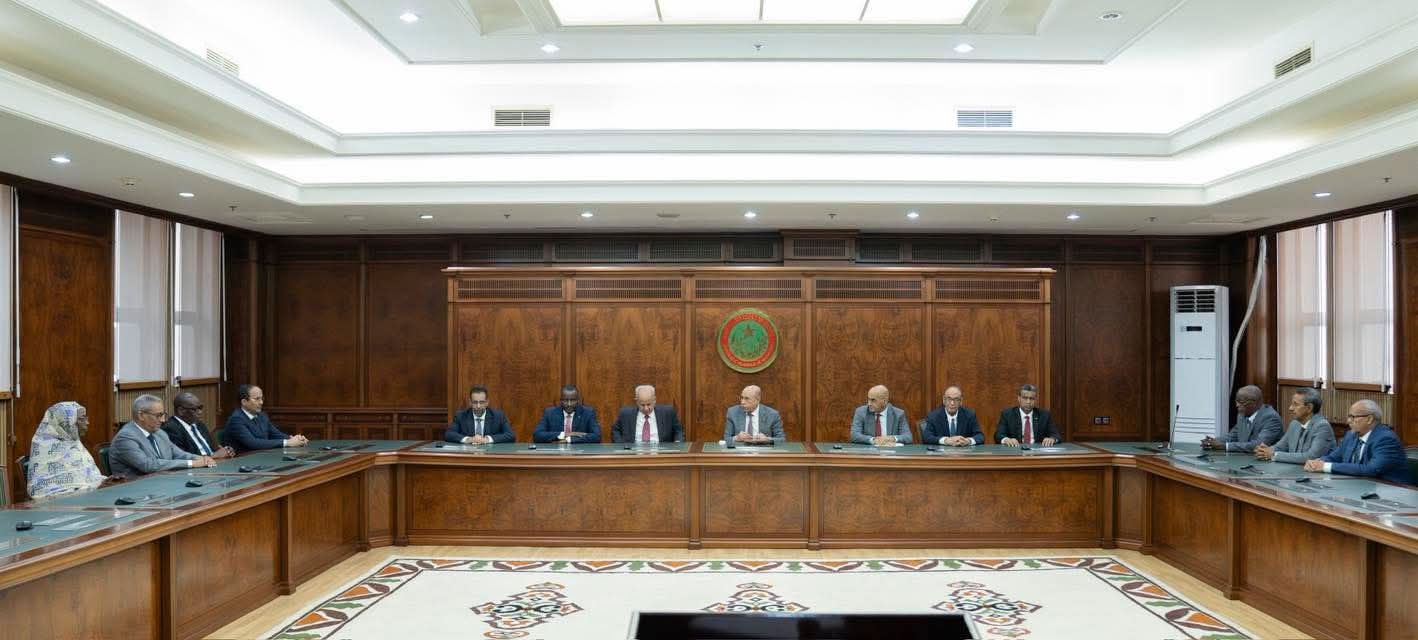 تنصيب أعضاء مجلس السلطة الوطنية لمكافحة الفساد