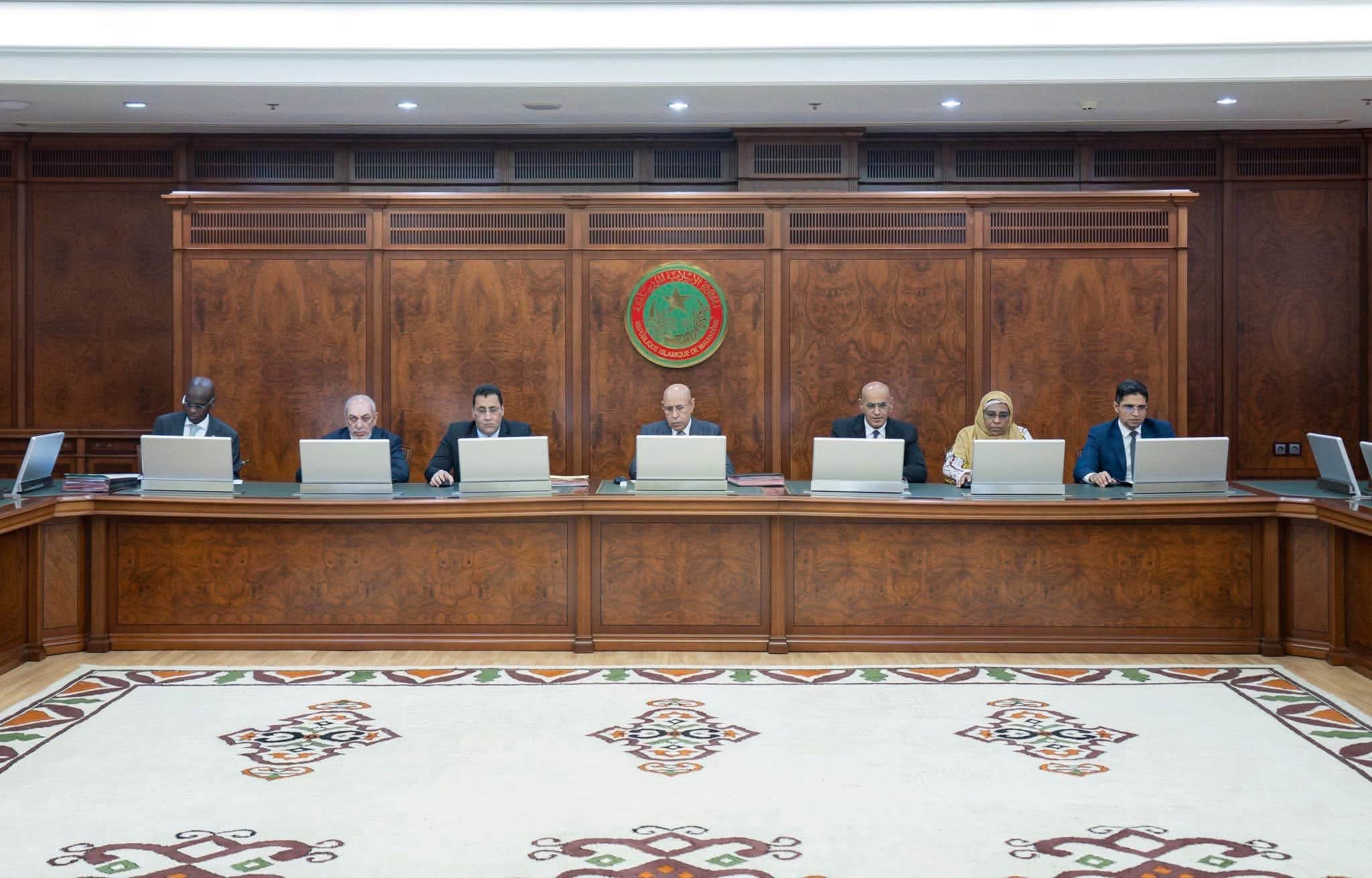 البيان الصادر في أعقاب اجتماع مجلس الوزراء اليوم